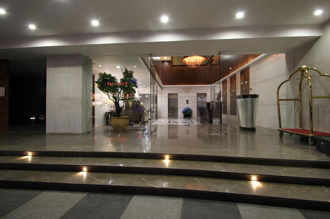 Hotel Comfotel Haiderabad Buitenkant foto