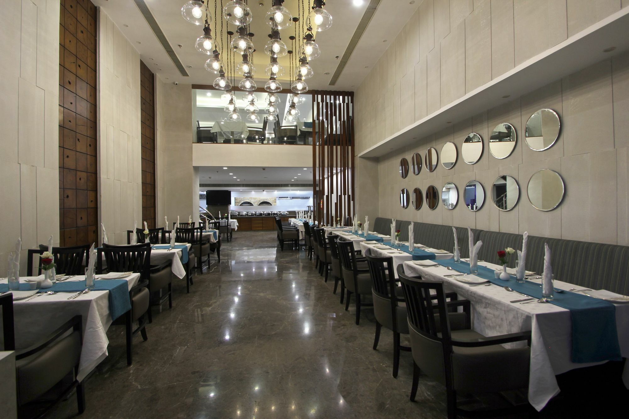 Hotel Comfotel Haiderabad Buitenkant foto